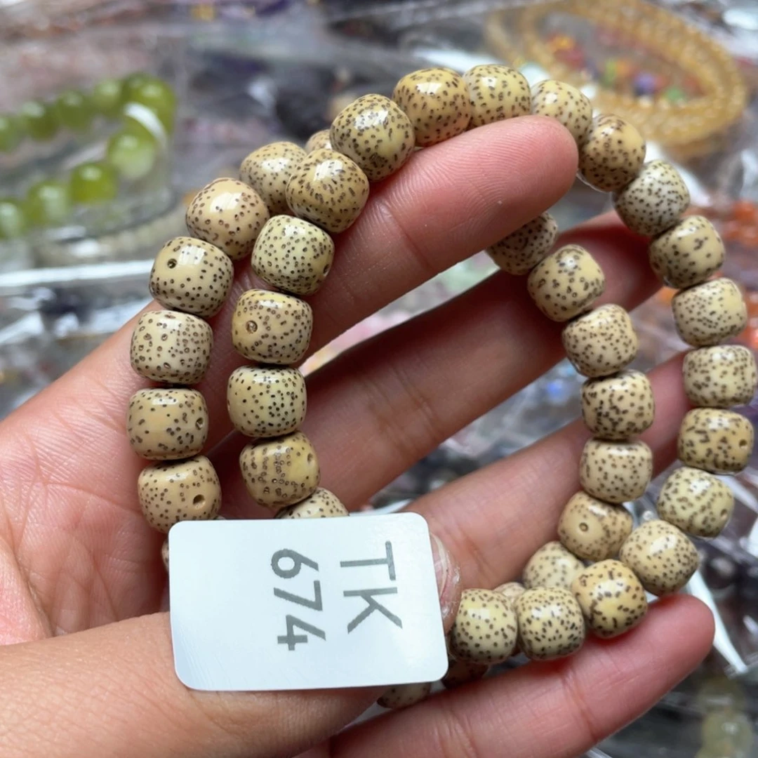 水晶多样性发一只未镶嵌