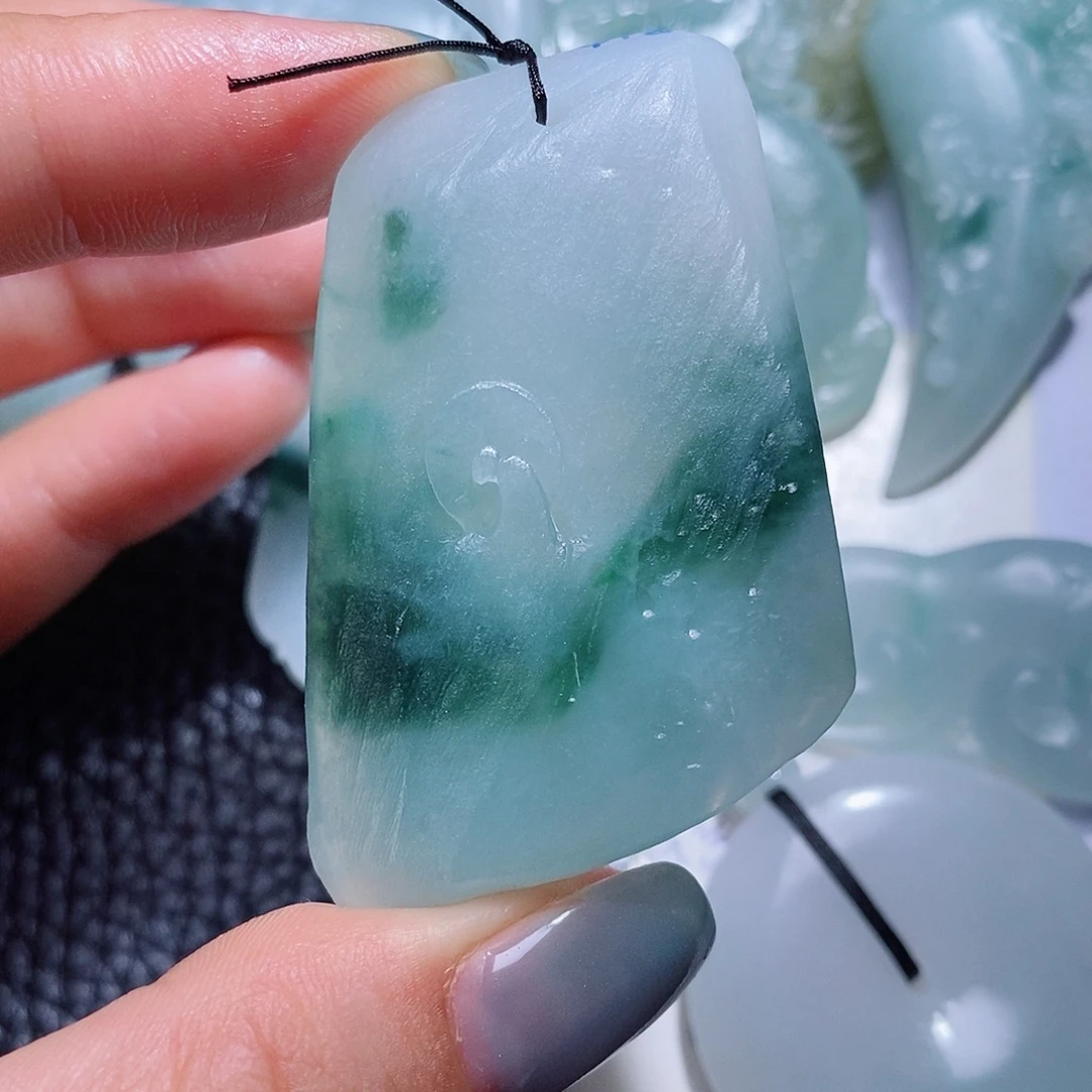 定制翡翠未镶嵌毛货付款后确认抛光