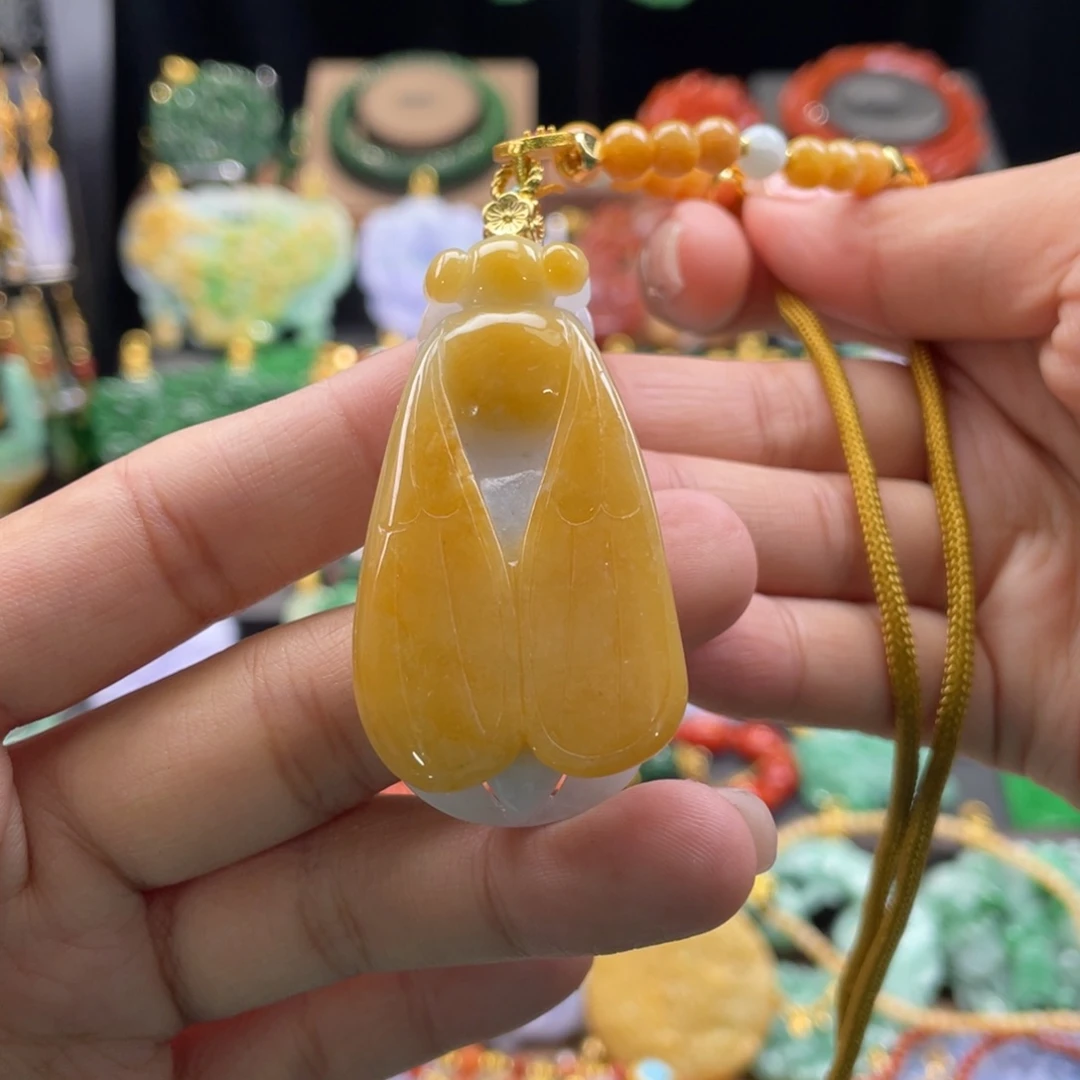 翡翠颈饰未镶嵌代编织