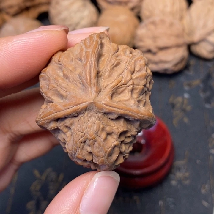 天***顺文玩核桃吊坠文玩核桃异形单只