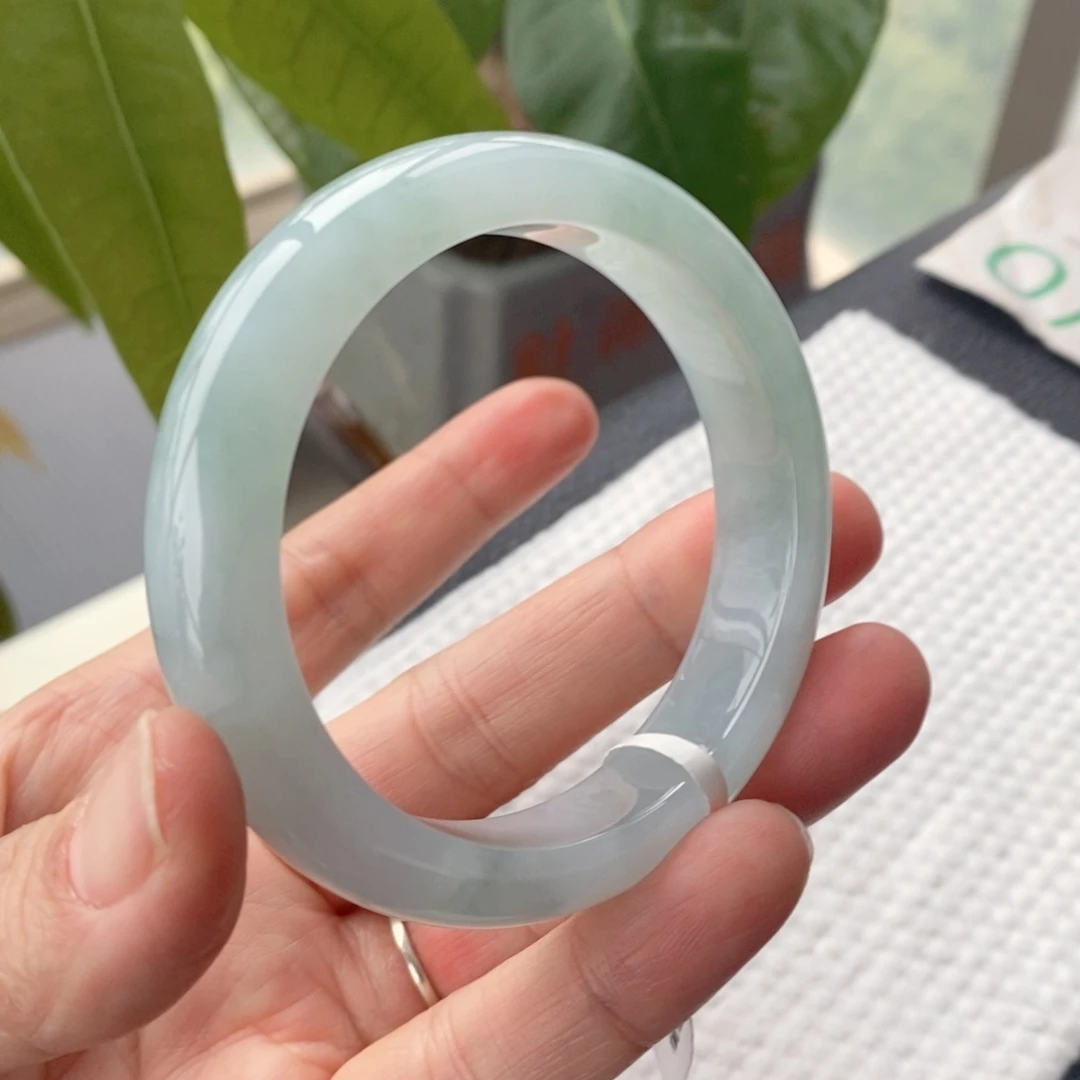 翡翠未镶嵌手镯19号