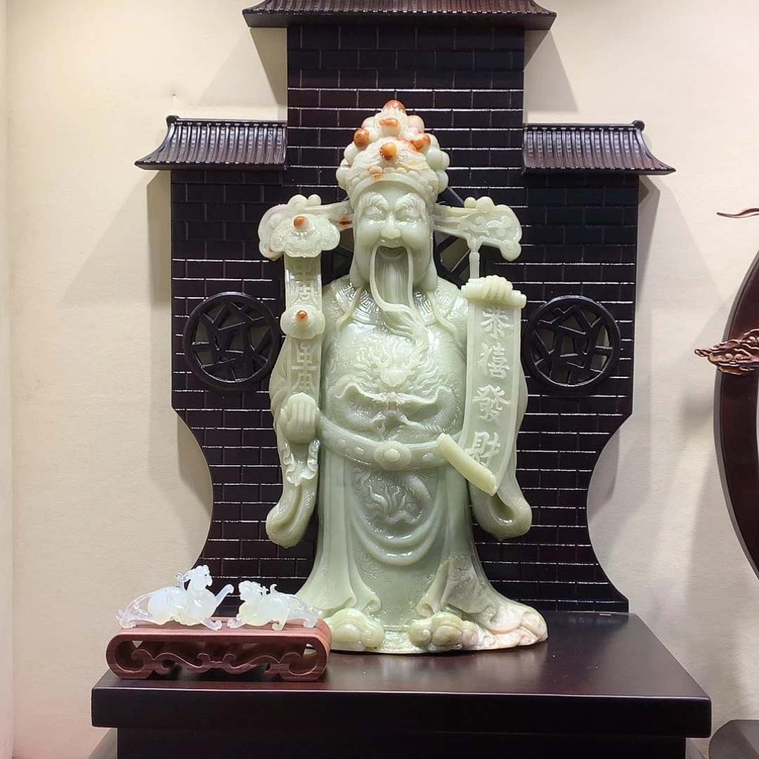 蛇纹石玉未镶嵌摆件