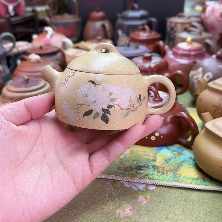 茶壶紫砂玉兰花秦权