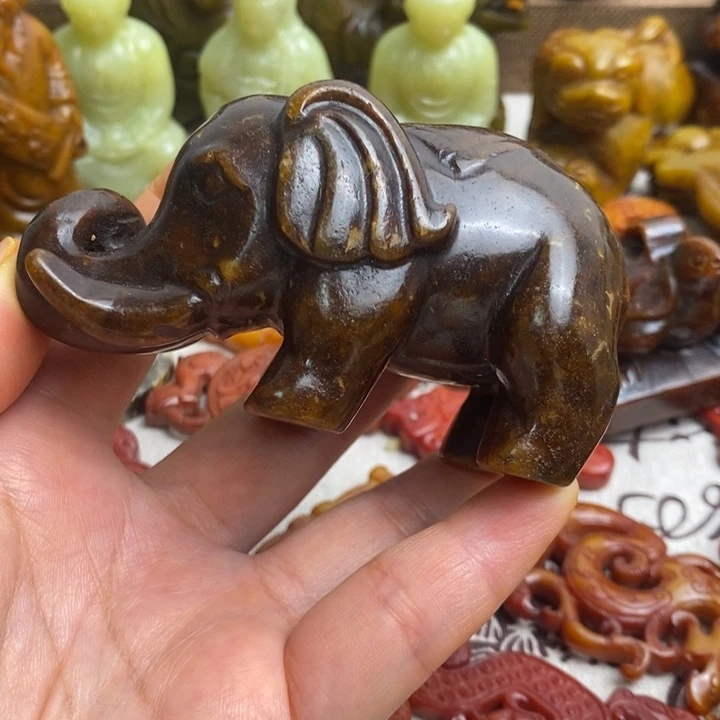 未镶嵌蛇纹石玉颈饰