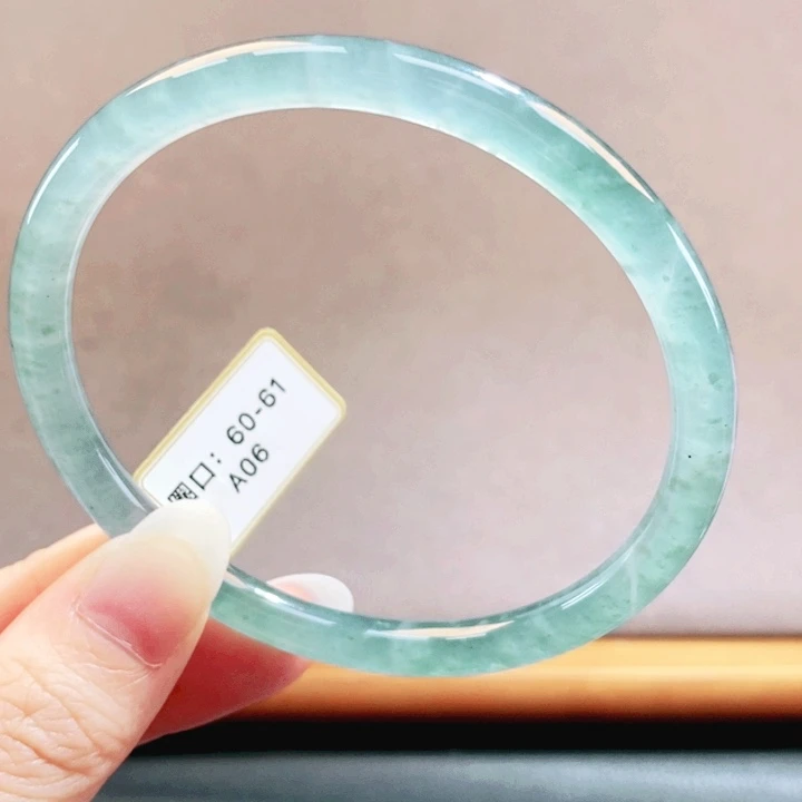 翡翠未镶嵌手镯翡翠手镯6