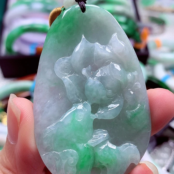 颈饰未镶嵌翡翠翡翠