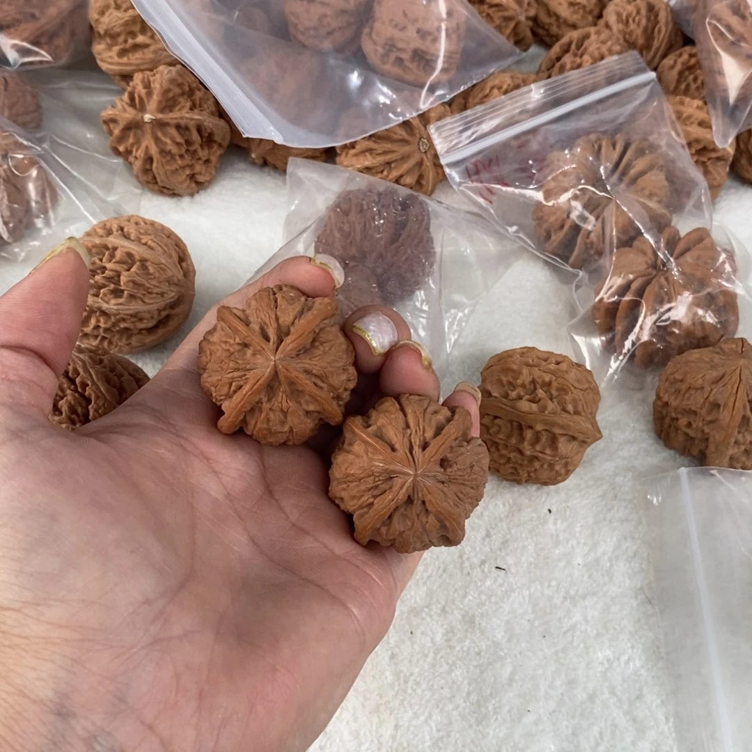 吊坠文玩核桃雨花石四棱