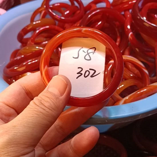 玛瑙/玉髓未镶嵌手镯