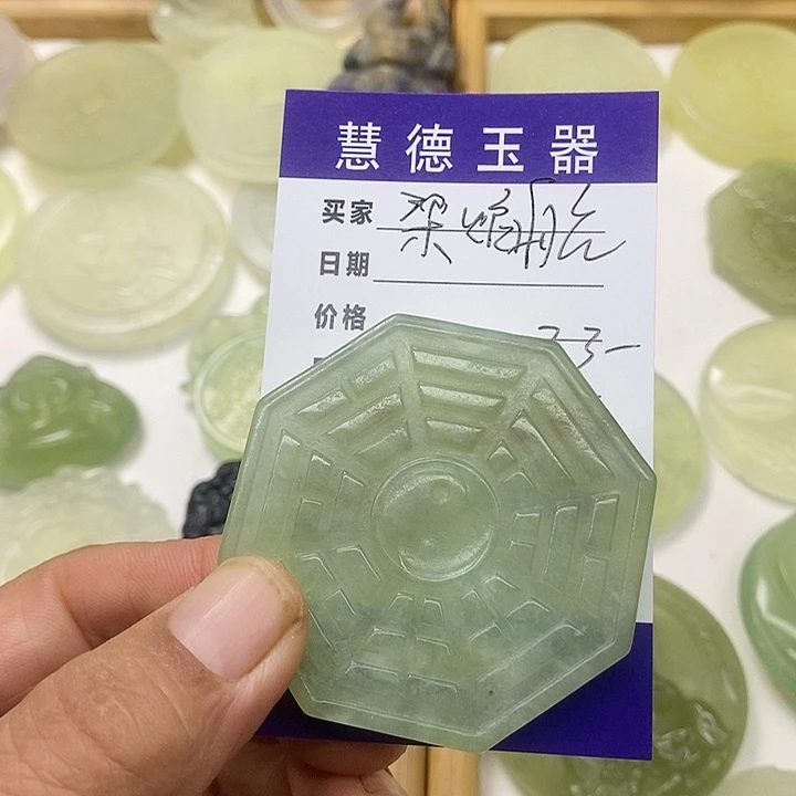@***航蛇纹石玉合金颈饰