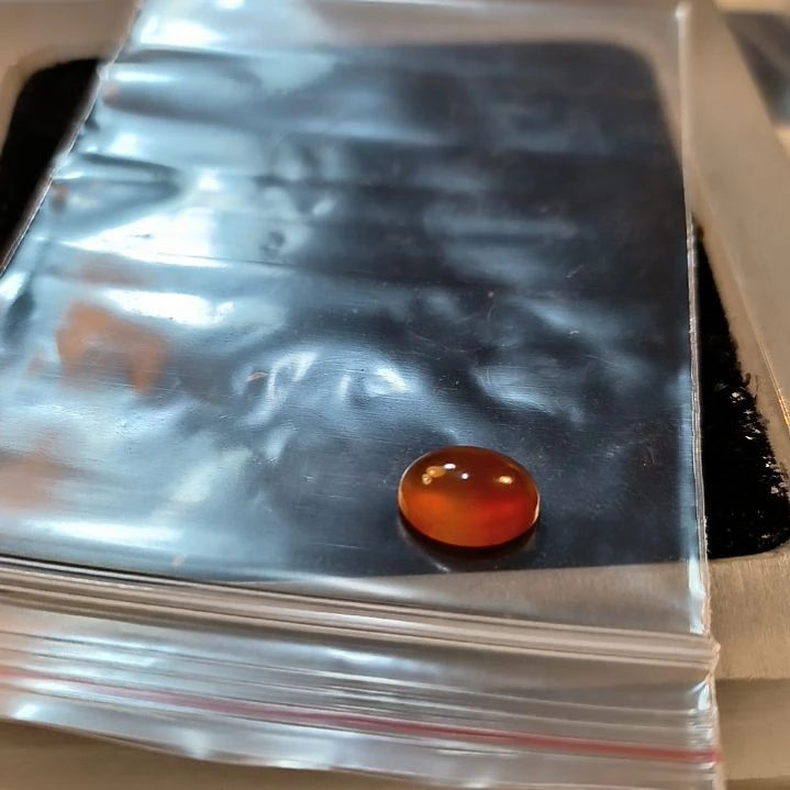 惠***畅石英岩玉未镶嵌戒面