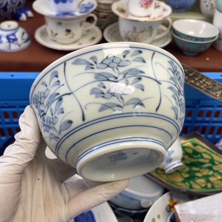 他家瓷器真美…开播了