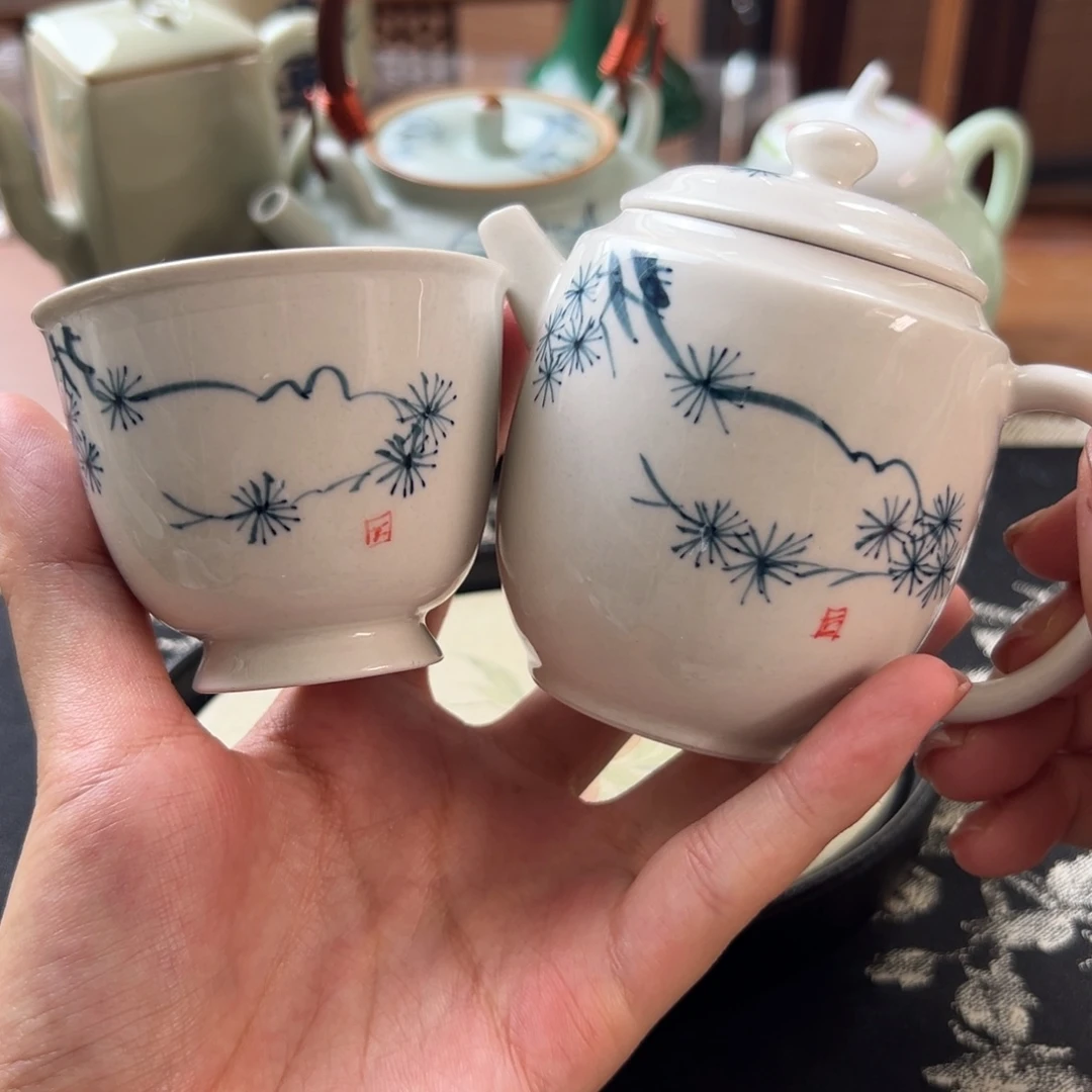 茶具等产品的生产和销售为一体