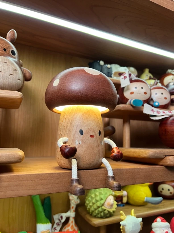 由物喜/乌檀木镶嵌蘑菇人 蘑菇灯摆件