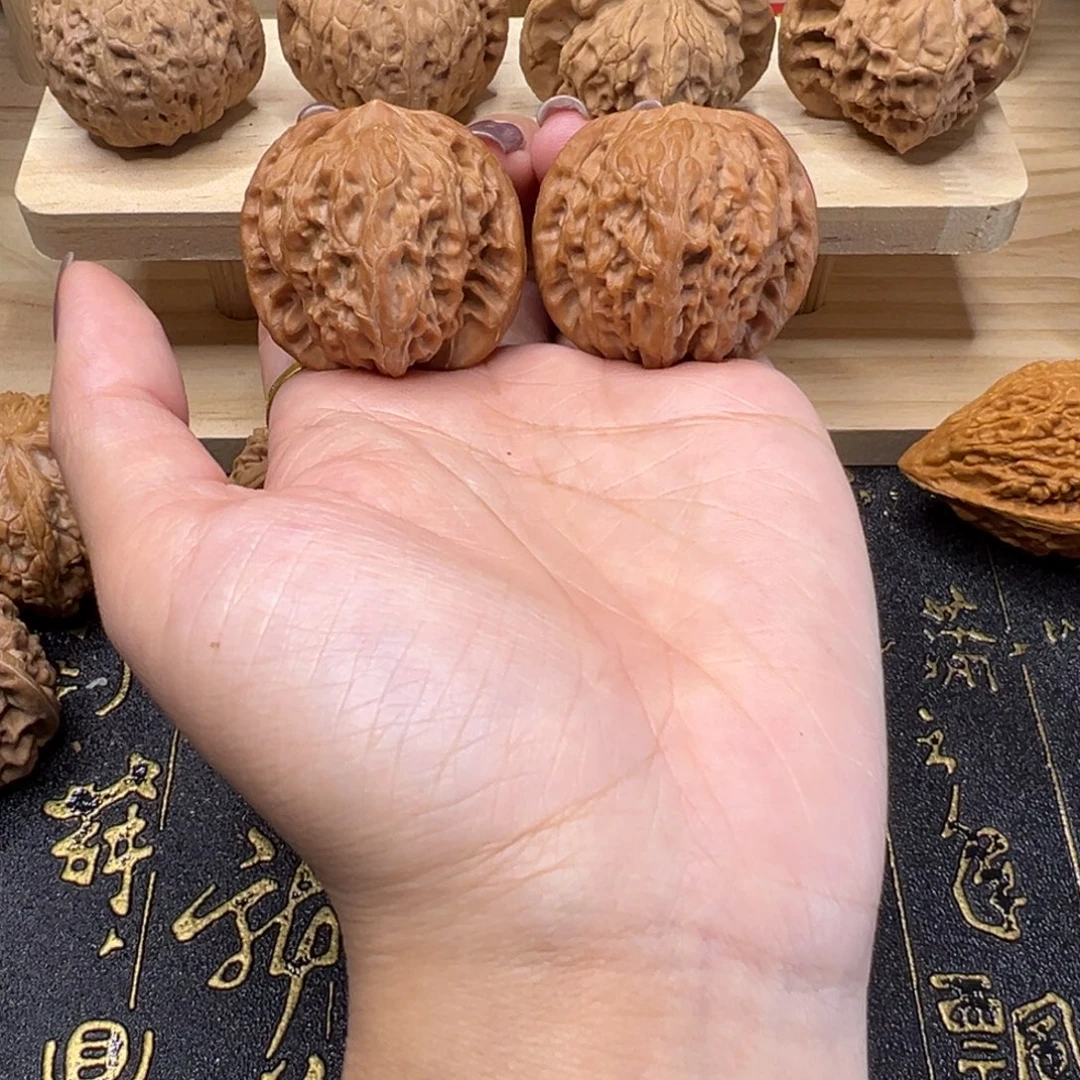 把件桃核磨盘37手把件