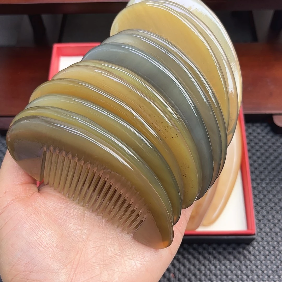 手工制作纯牛角梳子