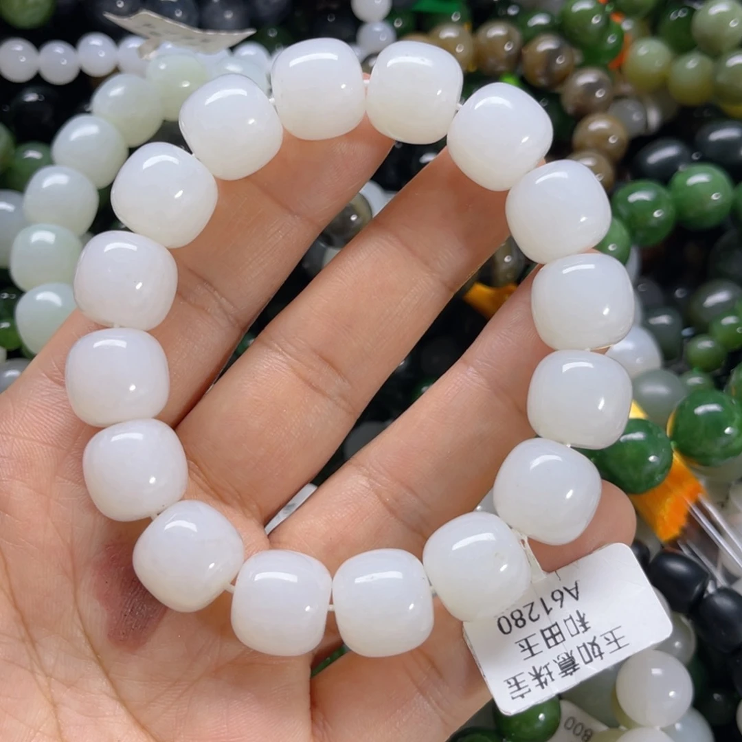 未镶嵌手链和田玉