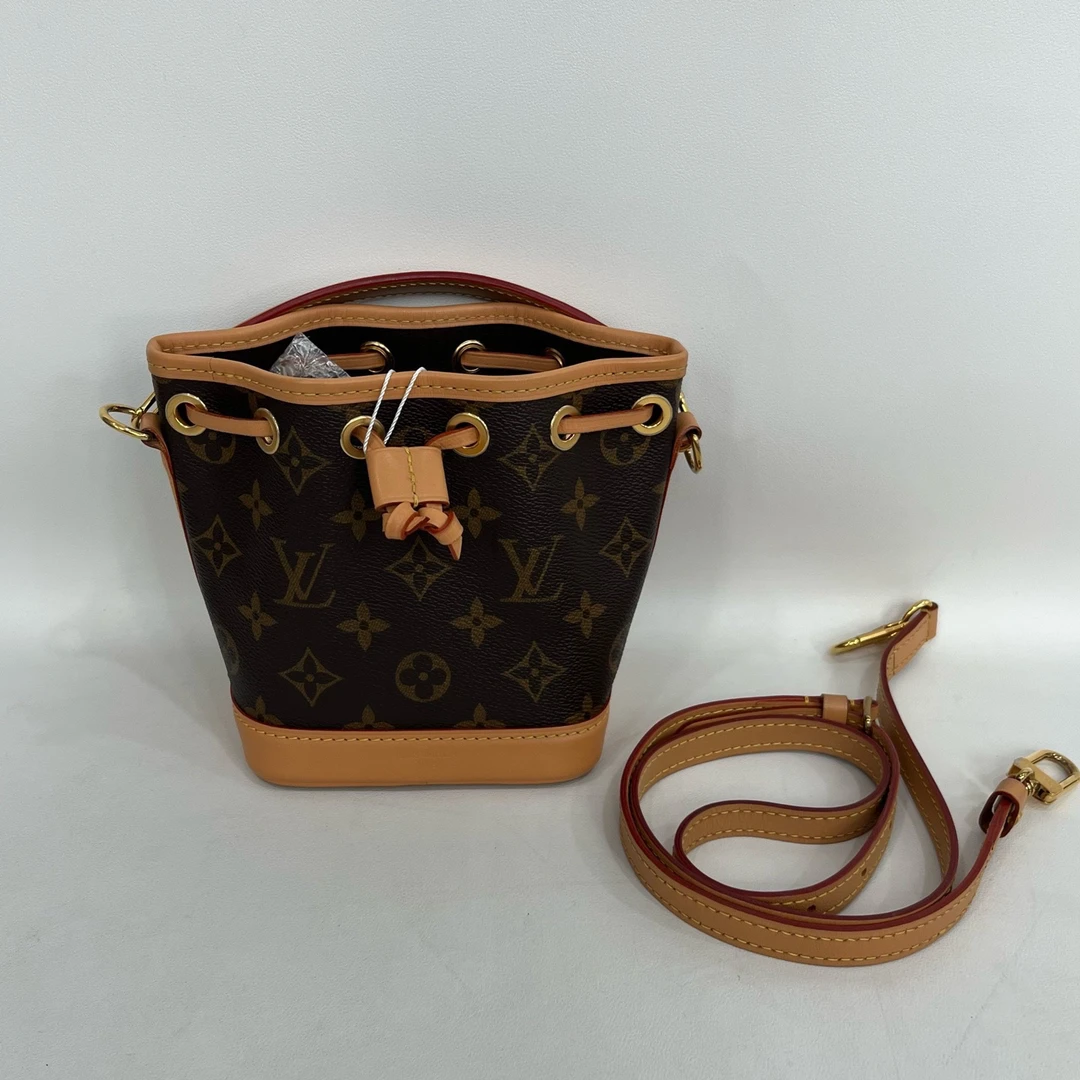 95新 LouisVuitton/路易威登 捐金沉珠/小水桶包单肩