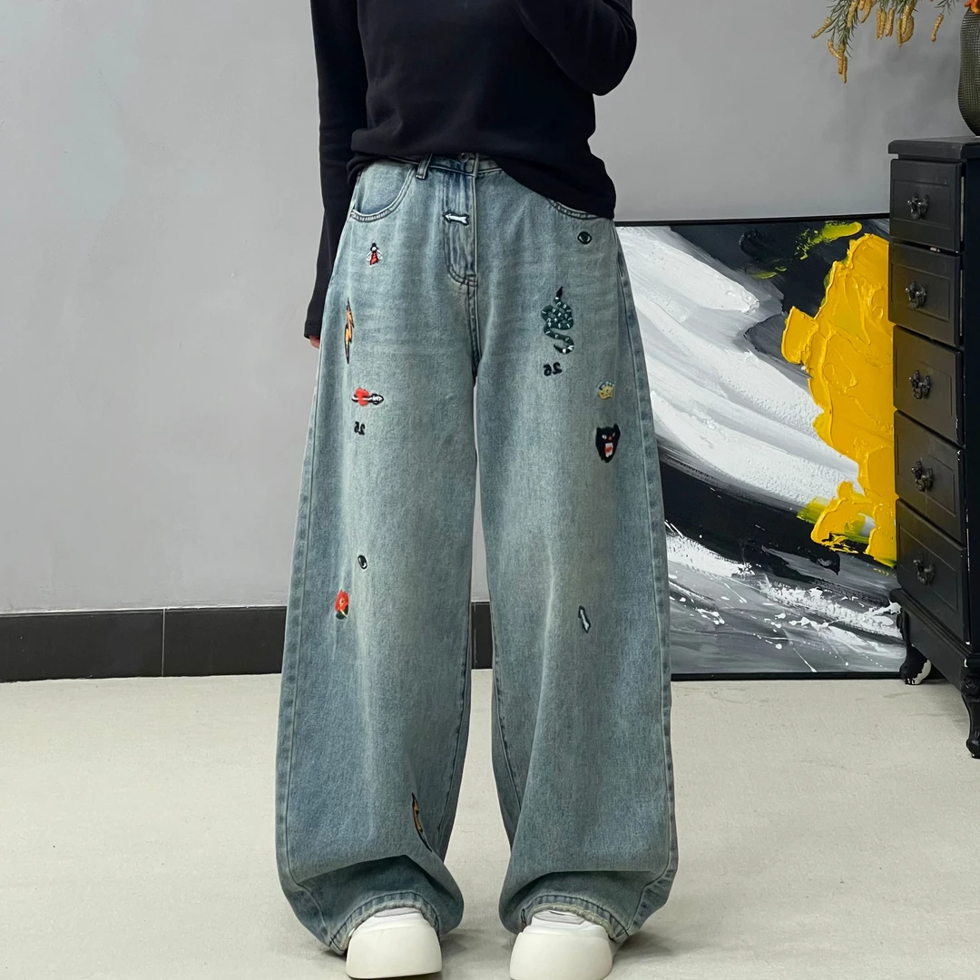 70089早春刺绣爆款拖地牛仔裤2025年定制款休闲百搭高街宽松水洗.