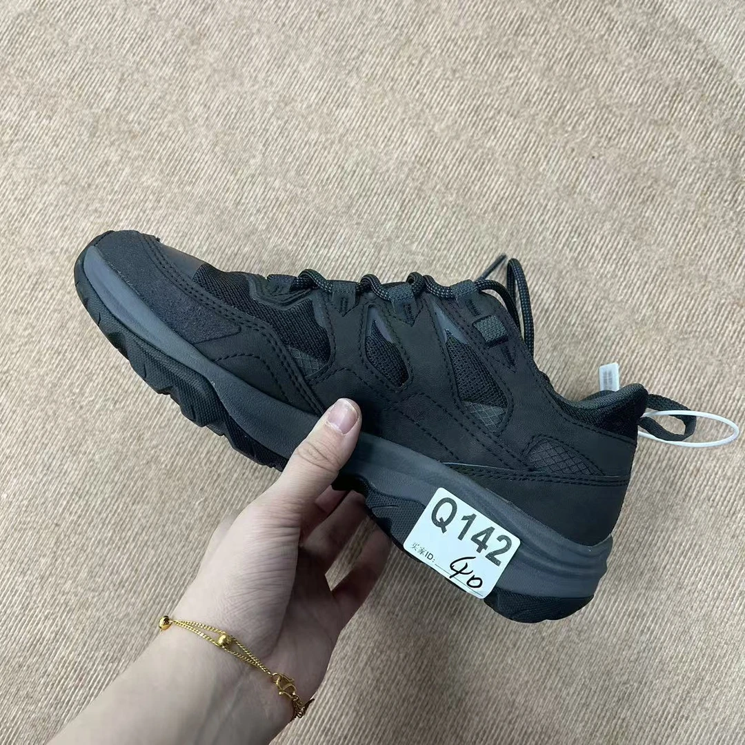 3-新款户外运动百搭休闲鞋 Q142