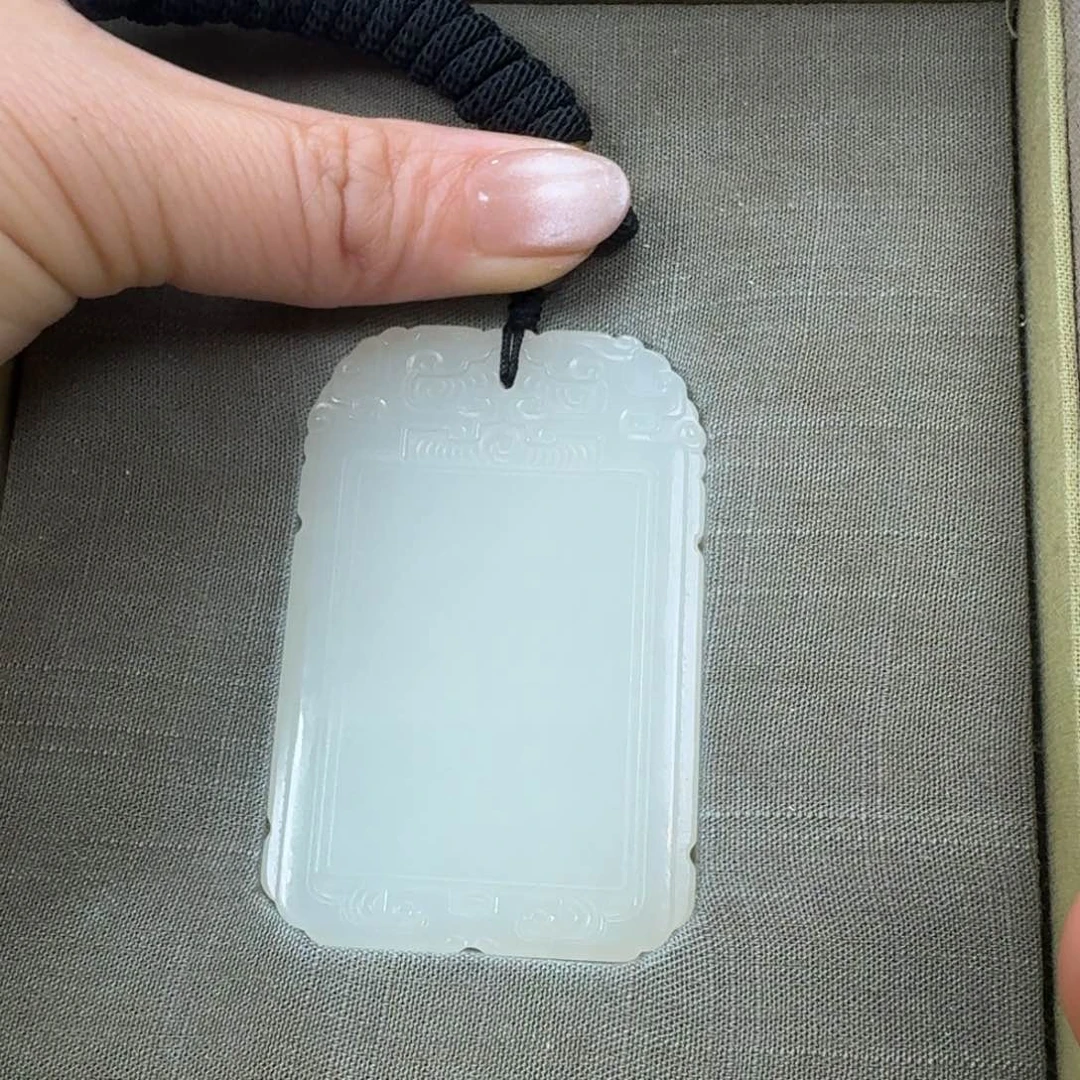 未镶嵌和田玉挂件