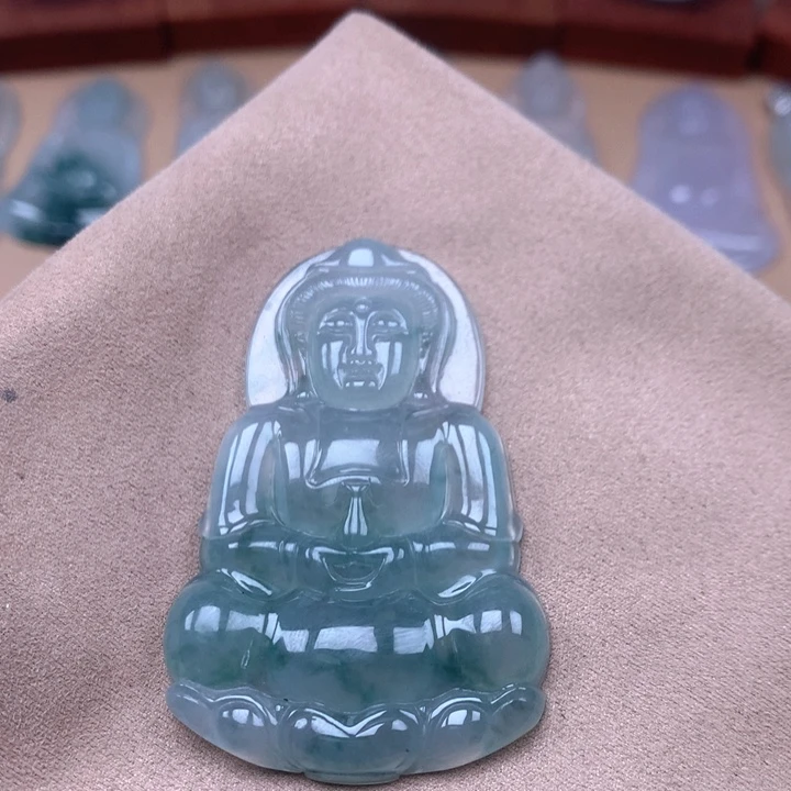 翡翠未镶嵌颈饰缅甸翡翠