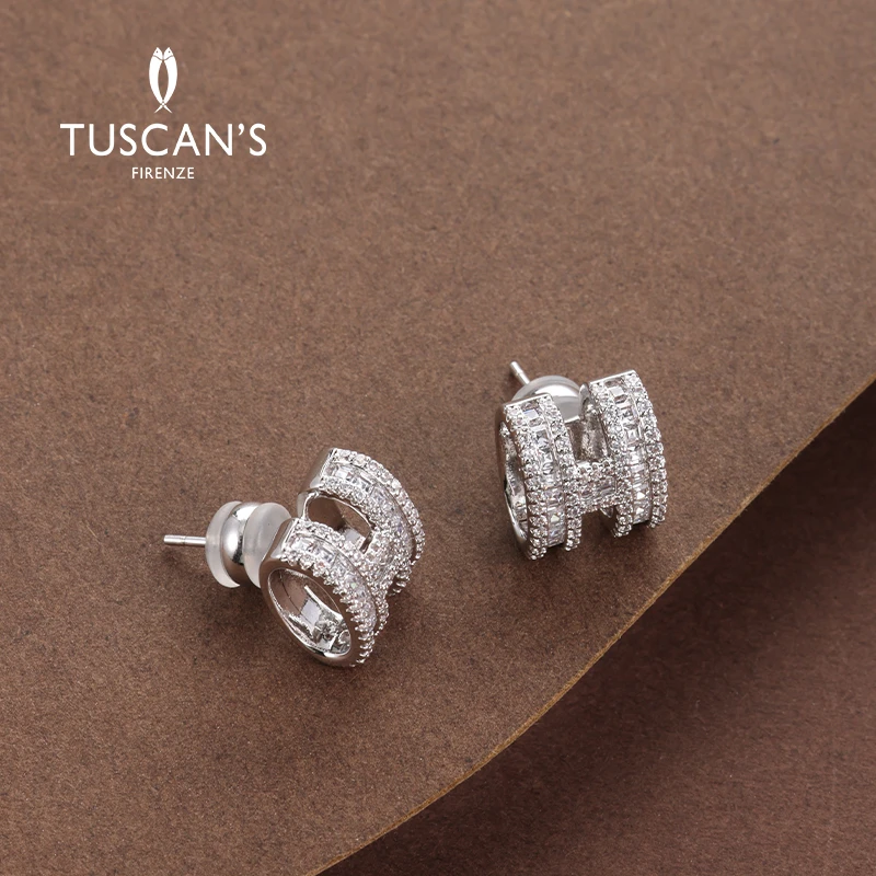 TUSCAN'S 铜合金合成锆石耳饰 轻奢气质百搭女士H满钻耳钉时代