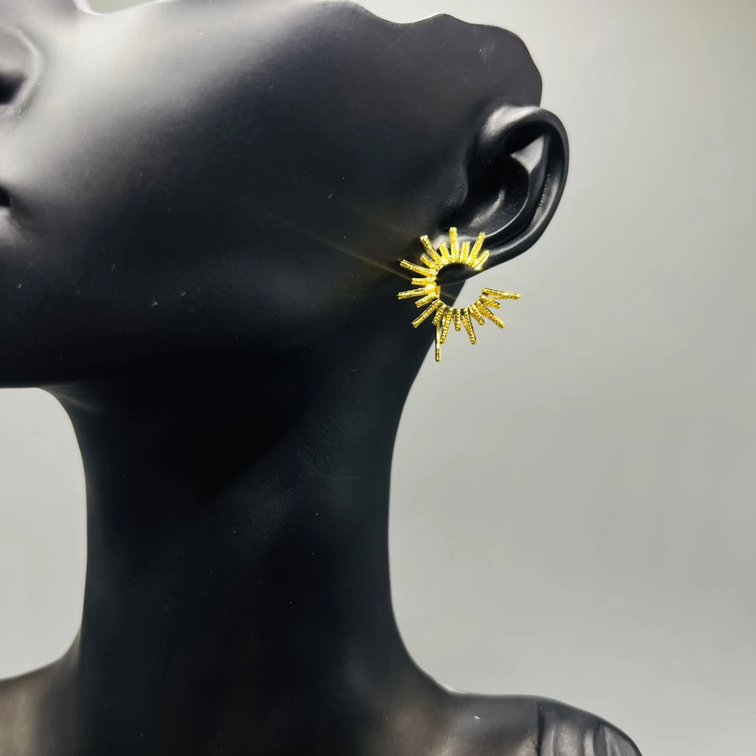 A播4.01g足金999耳饰d