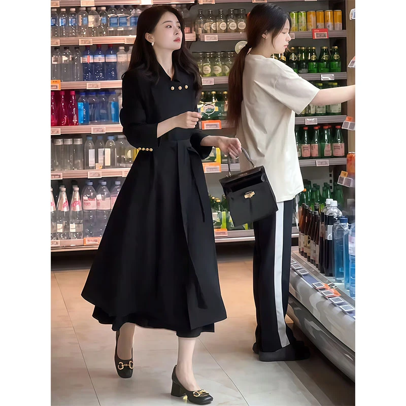 轻奢高级感气质赫本风外套大衣2025秋冬女中长款显瘦收腰系带风衣