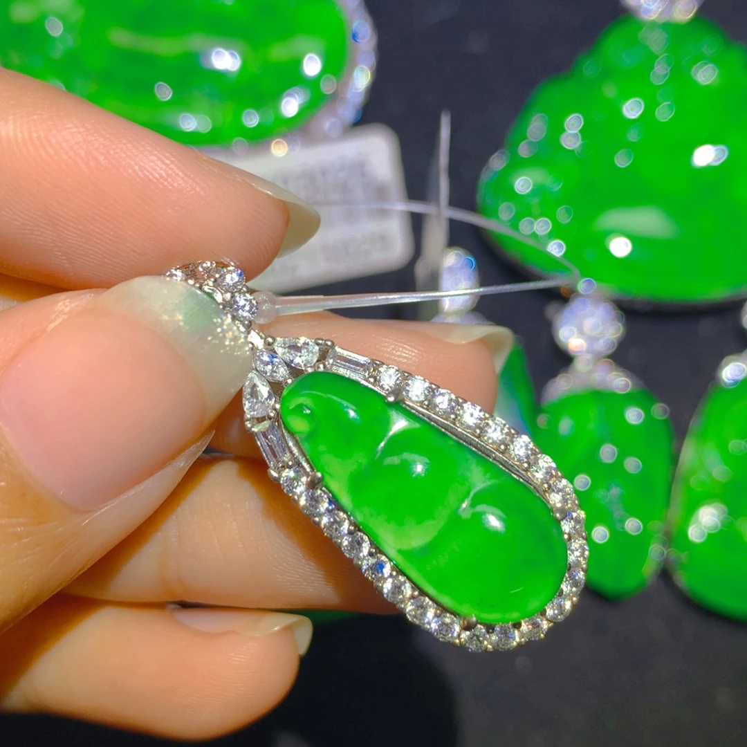 翡翠银S925镶嵌颈饰