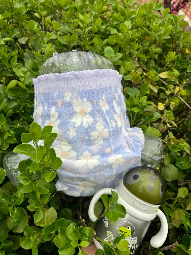 实体同款～贝贝甜心益生菌科技面层花苞腰围婴幼儿纸尿裤拉拉裤