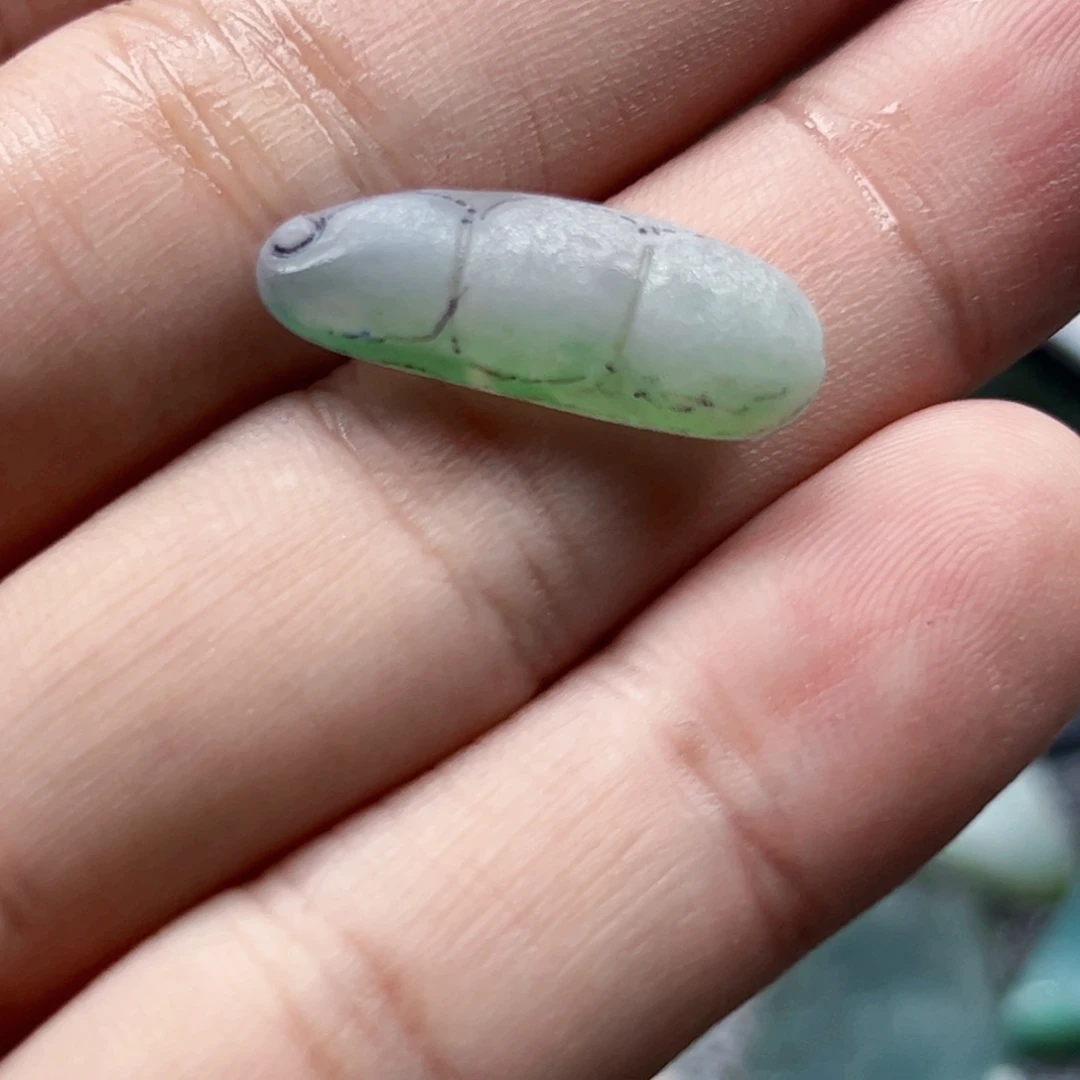 定制翡翠未镶嵌十*加工豆子
