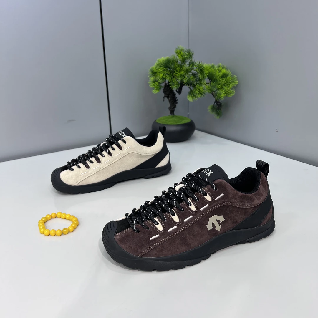 2025秋季新款磨砂皮板鞋时尚潮流舒适耐磨休闲风百搭运动男鞋