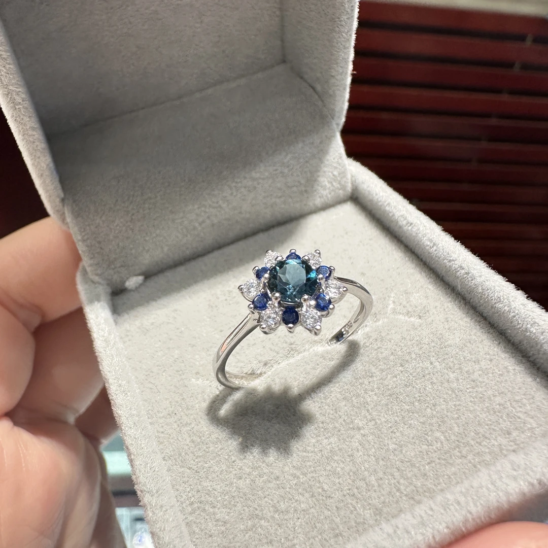 【705】天然托帕花朵戒指