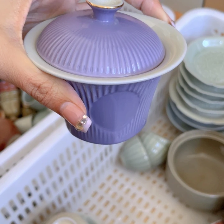 微瑕紫菂色品月盖碗无花