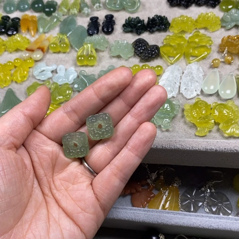 【闪购商品】蛇纹石玉挂件耳饰耳环项链未镶嵌