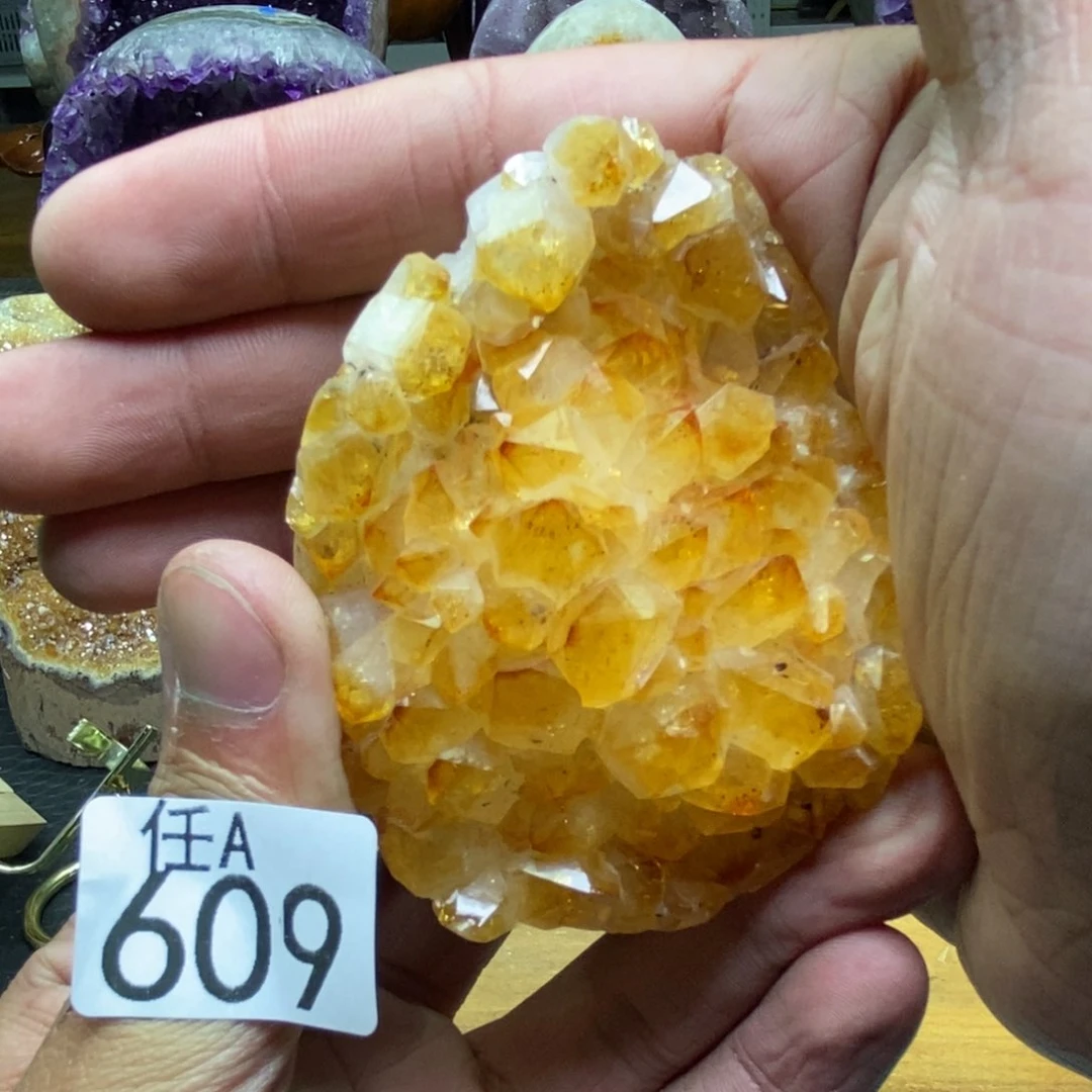 水晶大型摆件（非配饰）未镶嵌