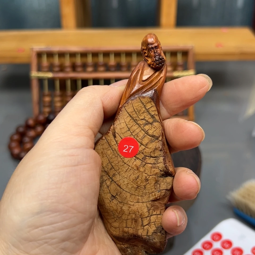 ****售木崖柏木摆件手把件