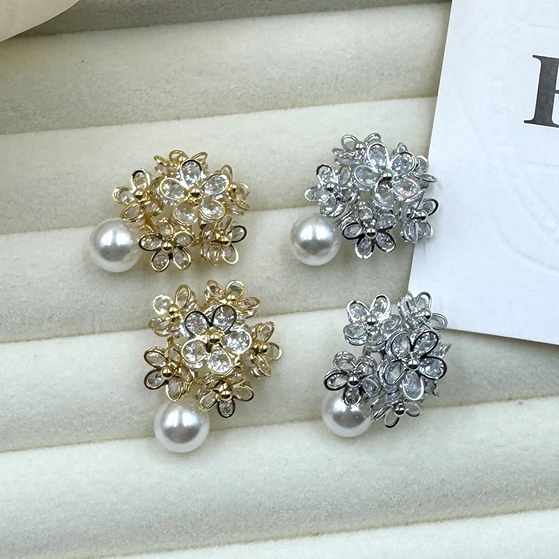 铜合金耳饰 微镶锆石小花朵耳环女ins爆闪新款潮高级轻奢气质耳钉