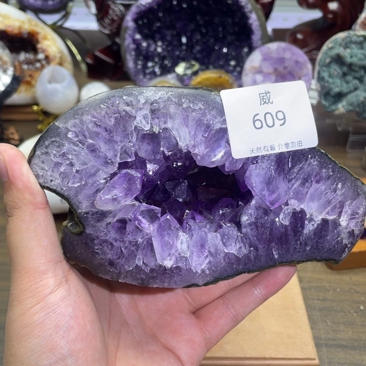 未镶嵌珠宝半成品水晶