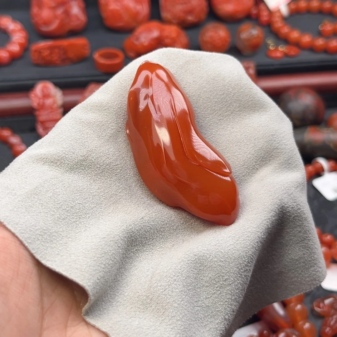 南红玛瑙未镶嵌手链