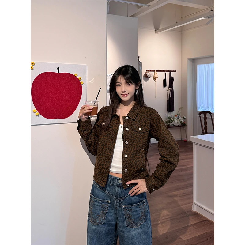 URKR美式复古豹纹牛仔外套女秋季新款高级感翻领短款上衣
