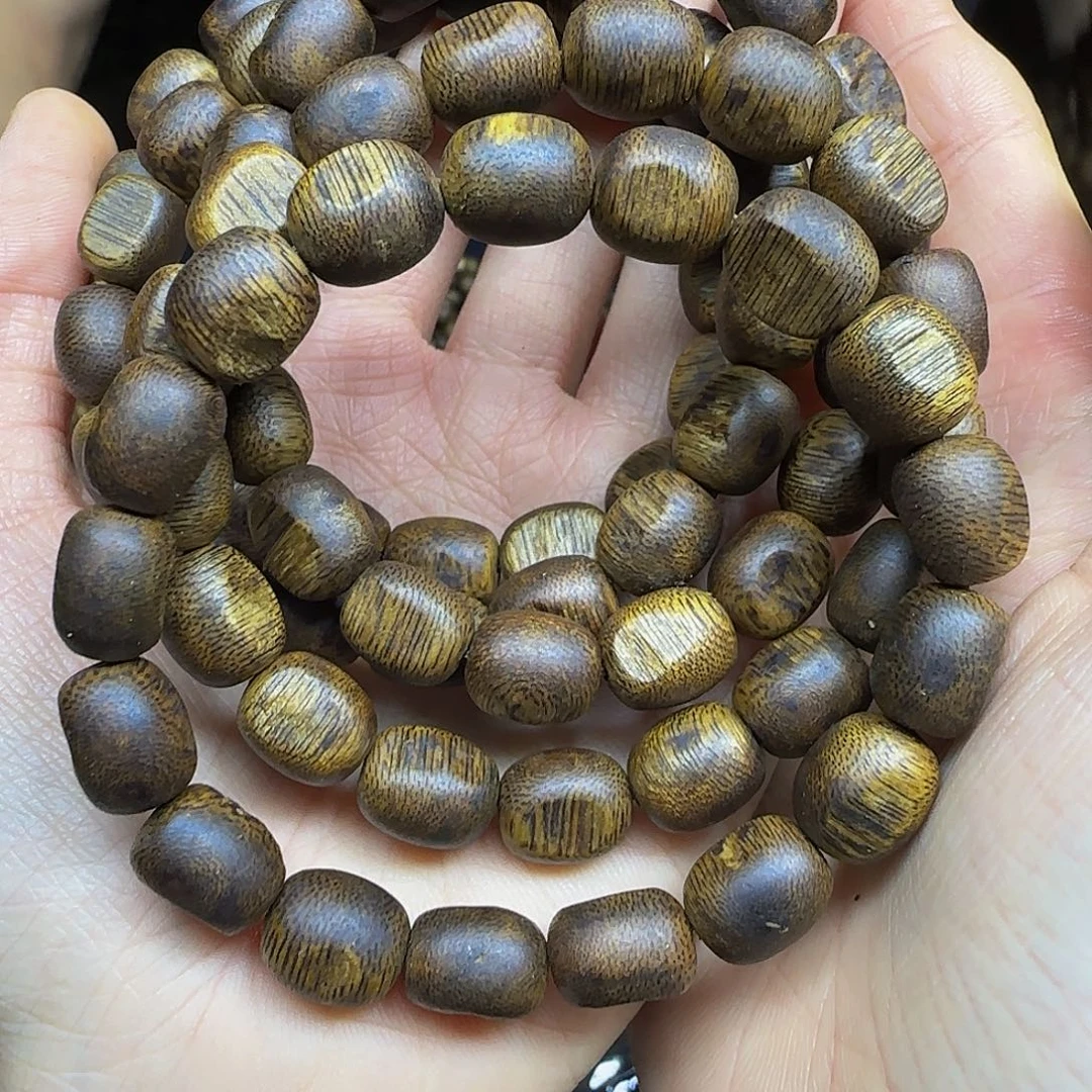 沉香碎屑沉香+99分沉1.0留疤单圈8克加多样性发一