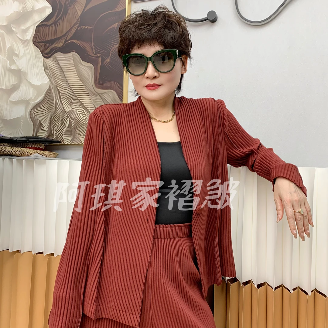 上衣春季褶皱气质短款薄款秋季网红外套长袖短外套