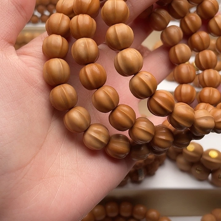 猴头核桃吊坠漏眼款小鲨鱼10mm（颗颗漏）