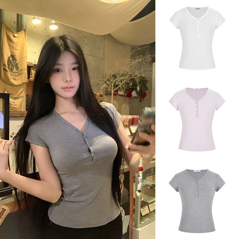 Moses Queen/魔西女王美式复古V领排扣短袖T恤修身显瘦短款上衣