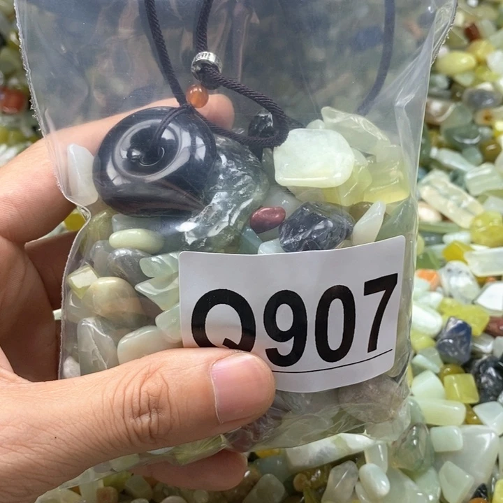 未镶嵌蛇纹石玉鱼缸石
