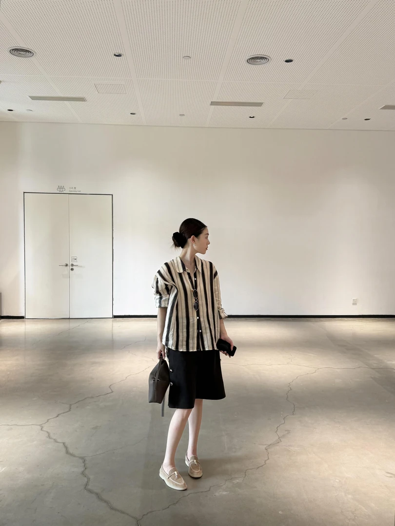 夏季新款清冷系禅意衣服女轻熟垂感条纹撞色翻领衬衫气质直筒短裤