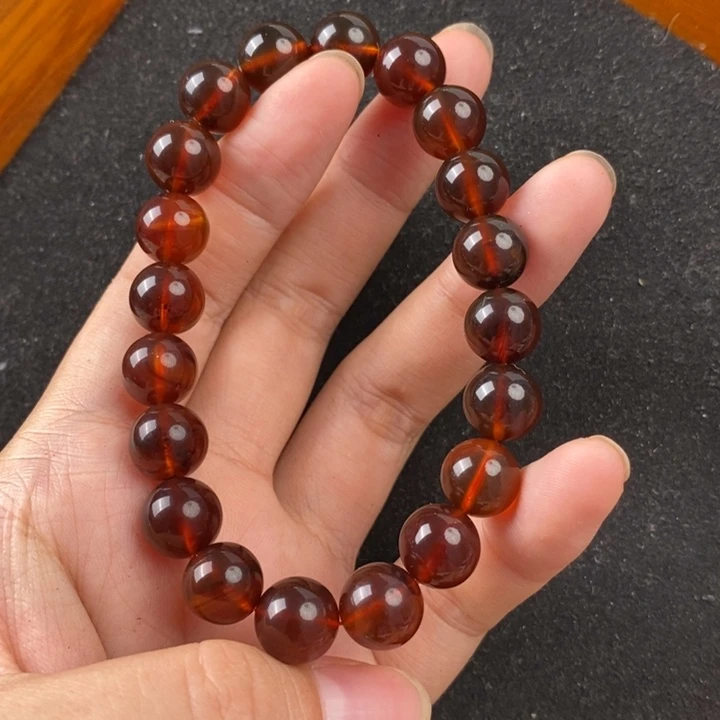 未镶嵌琥珀珠宝奇石