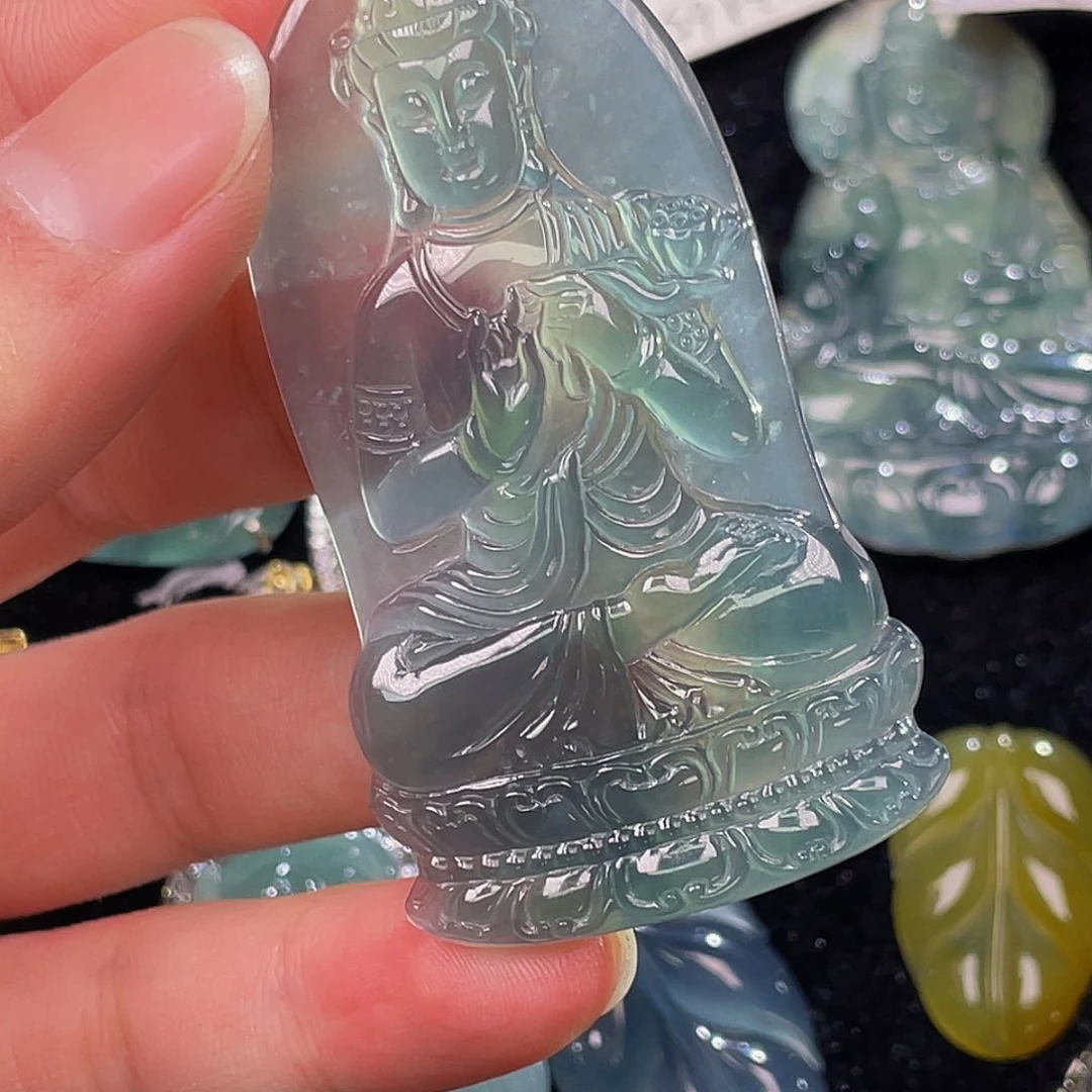 翡翠颈饰未镶嵌58，