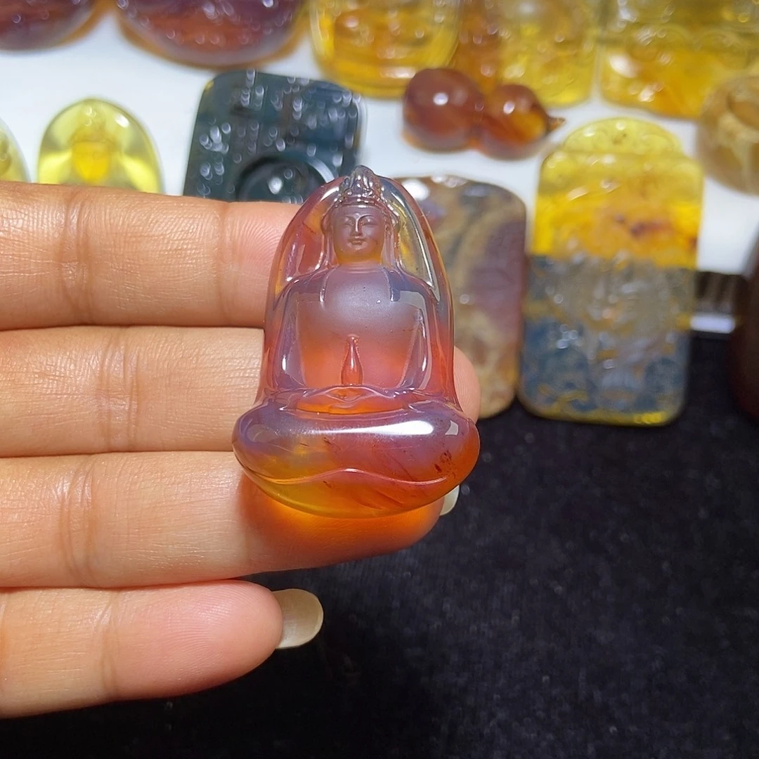 琥珀未镶嵌颈饰缅甸天然琥珀吊坠